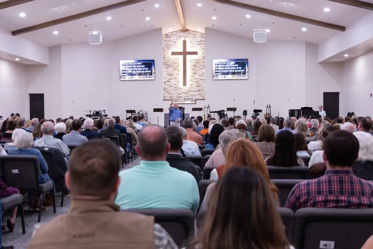 Sunday morning worship service at Fulton Bridge Baptist Church in Hamilton Alabama with full AV system installed by Presence Pro Audio