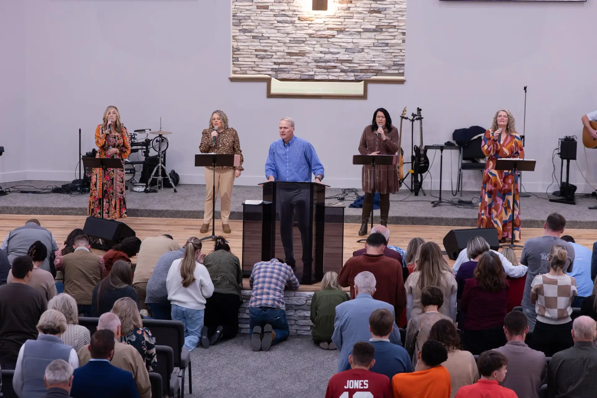 Congregation worshipping during Sunday morning service at Fulton Bridge Baptist Church with new AVL system installed
